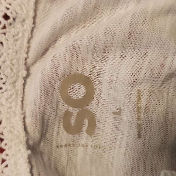 Top - Picture 2 of 3